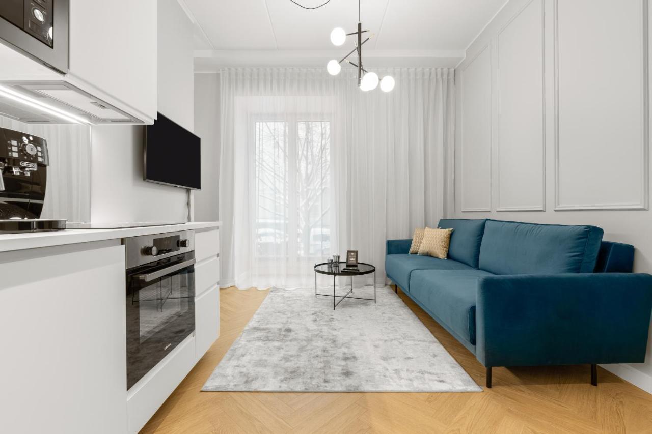 Bob W Ambassador Apartment Tallinn Exterior foto
